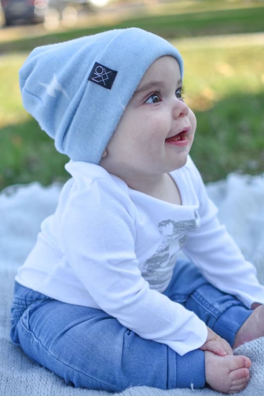 Blue Lightning Bolt | Cozy Sweater Knit Beanie - Beanies