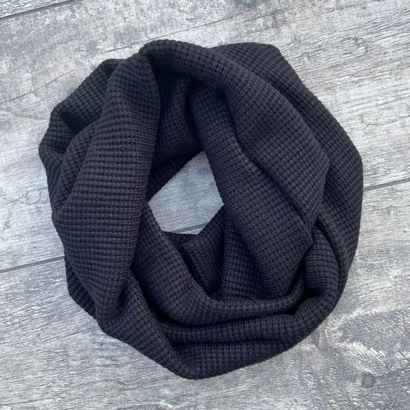 Chunky Knit Infinity Scarf | Black - Scarf
