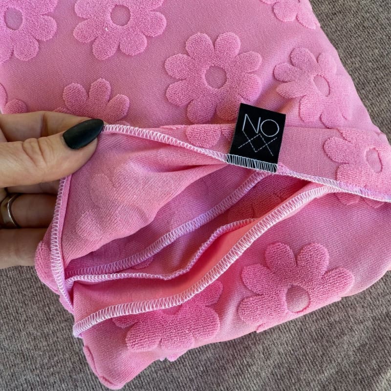 Pre-Order: Daisey Flower | Swaddle or Kids Throw Blanket - blankets